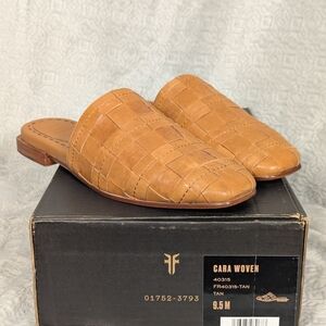 Frye Tan Loafers Timeless Elegance and Comfort